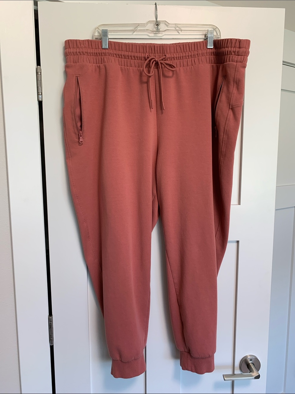 Old Navy High-Rise Jogger Pants in Coral Color